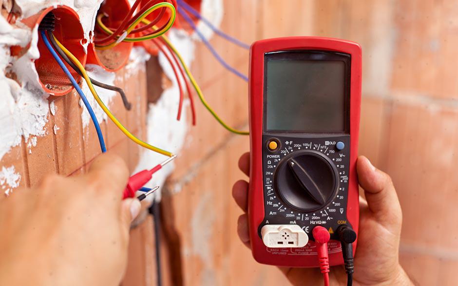 tarif électricien bâtiment Montataire